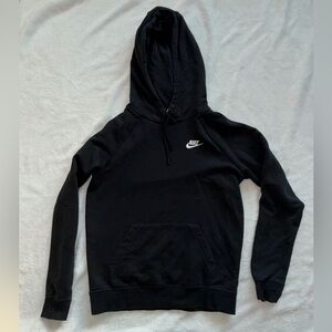 Nike Women’s Black Pullover Hoodie